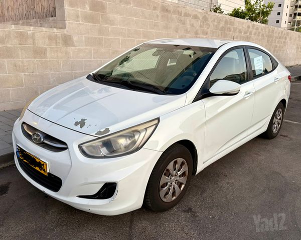 יונדאי אקסנט i25