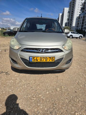 יונדאי i10