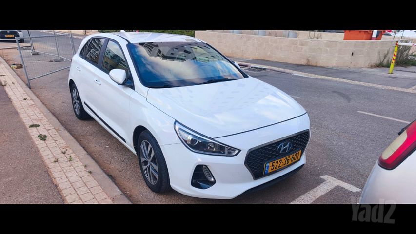 יונדאי i30