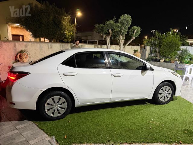 טויוטה קורולה