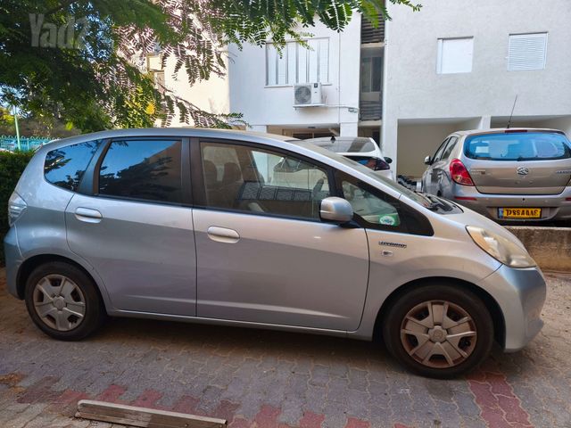 מודעת רכב הונדה ג'אז 