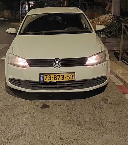 מודעת רכב פולקסווגן ג'טה