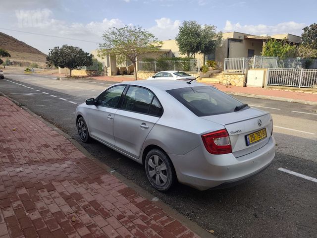 סקודה ראפיד