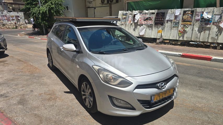 יונדאי i30