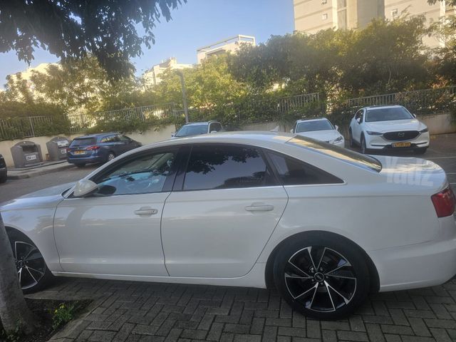 אאודי A6
