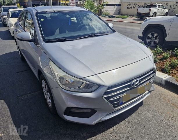 יונדאי אקסנט i25