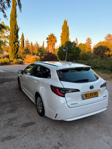 טויוטה קורולה