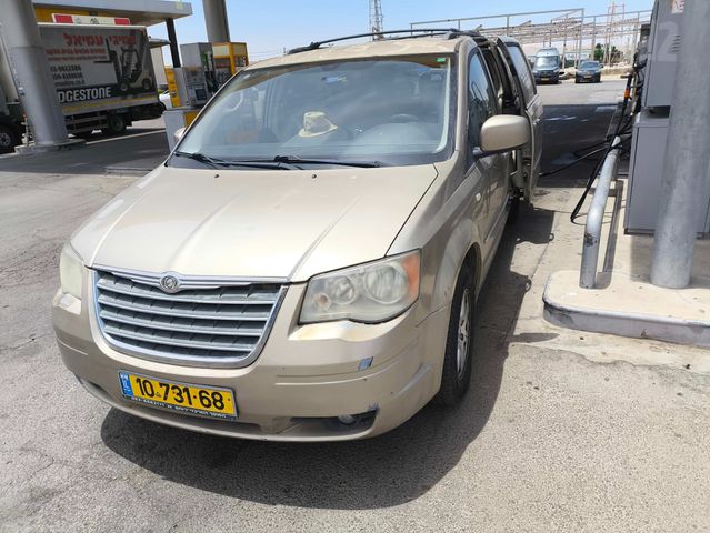 קרייזלר גראנד וויאג'ר
