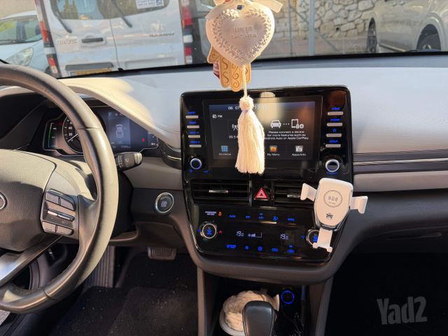 יונדאי איוניק