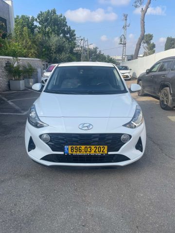 יונדאי i10