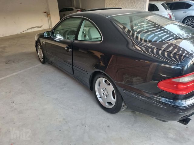 מודעת רכב מרצדס-בנץ CLK