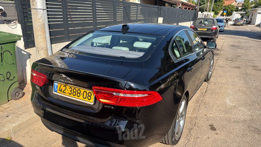 יגואר XE