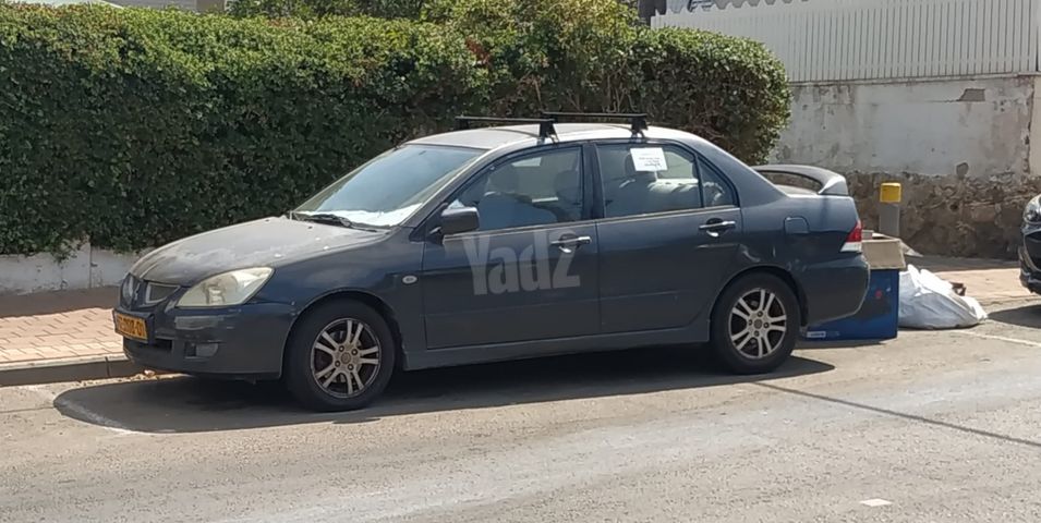 מיצובישי לנסר