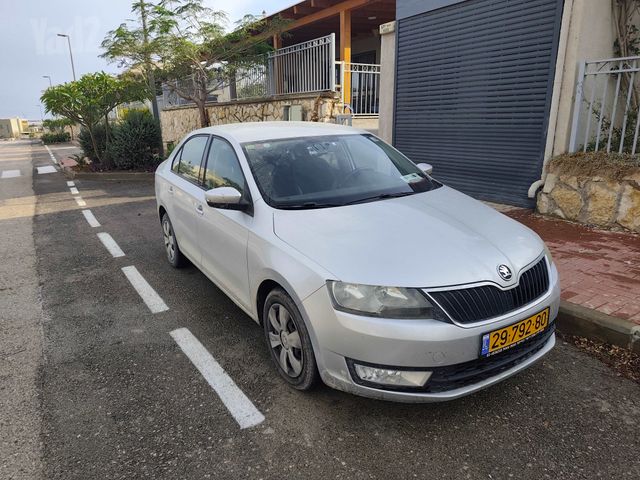 סקודה ראפיד