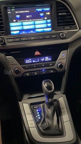 יונדאי אלנטרה