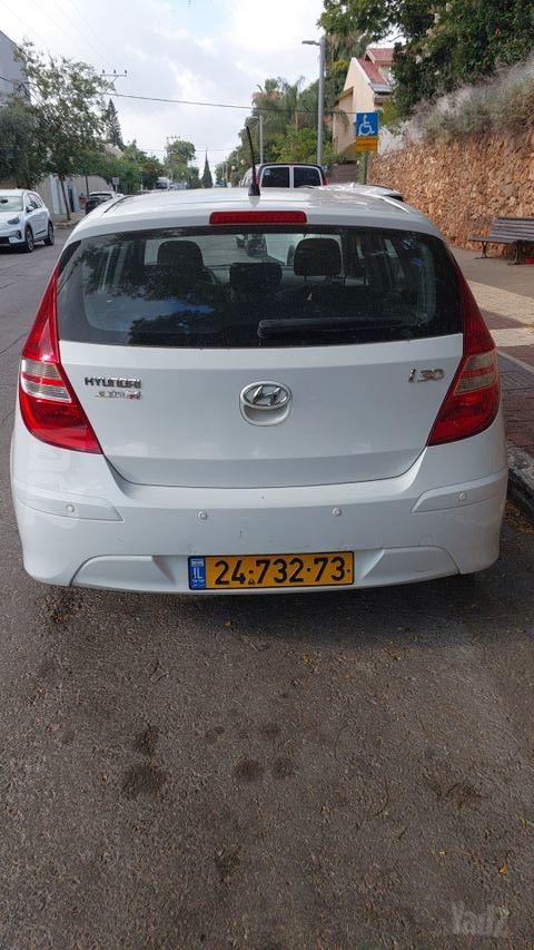 יונדאי i30