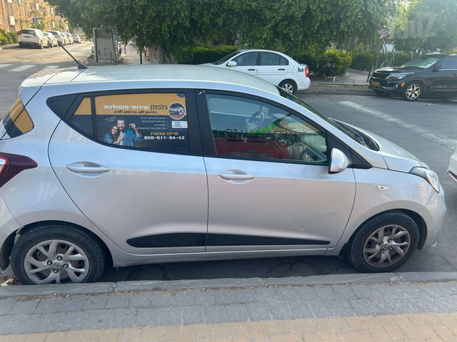 יונדאי i10
