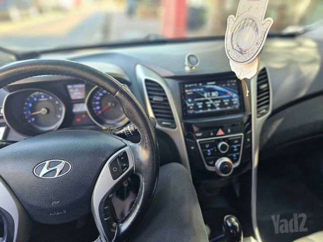 יונדאי i30