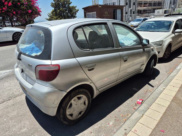 מודעת רכב טויוטה יאריס