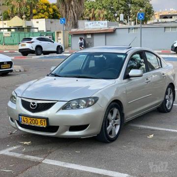 מודעת רכב מאזדה 3