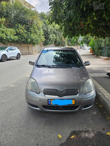 מודעת רכב טויוטה יאריס