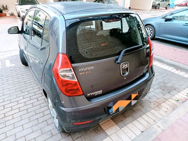 יונדאי i10