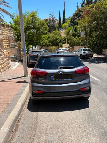 יונדאי i20