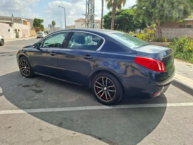 פיג'ו 508