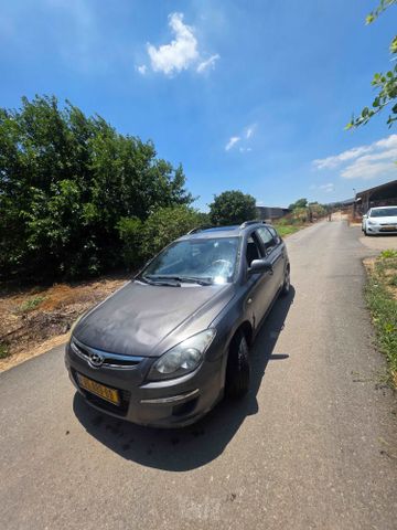 יונדאי i30