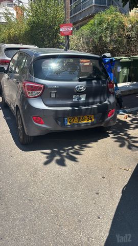 יונדאי i10