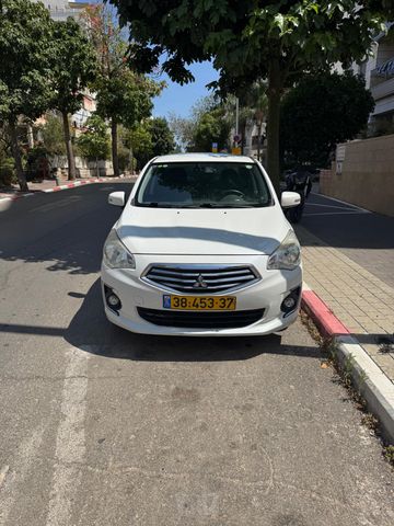 מודעת רכב מיצובישי אטראז'