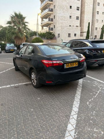 טויוטה קורולה