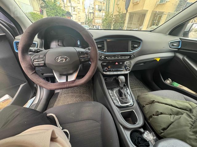 מודעת רכב יונדאי איוניק