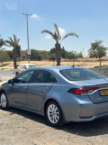מודעת רכב טויוטה קורולה