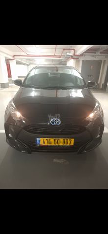 מודעת רכב טויוטה יאריס
