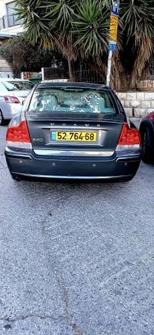 וולוו S60