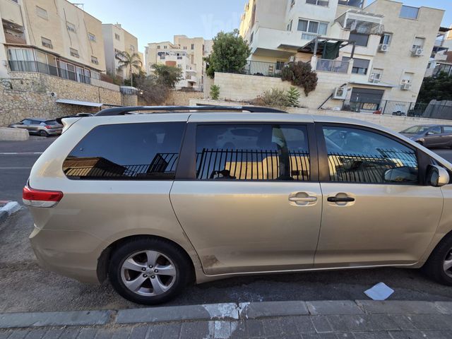 טויוטה סיינה