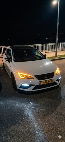 סיאט לאון