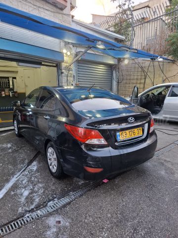 יונדאי אקסנט i25