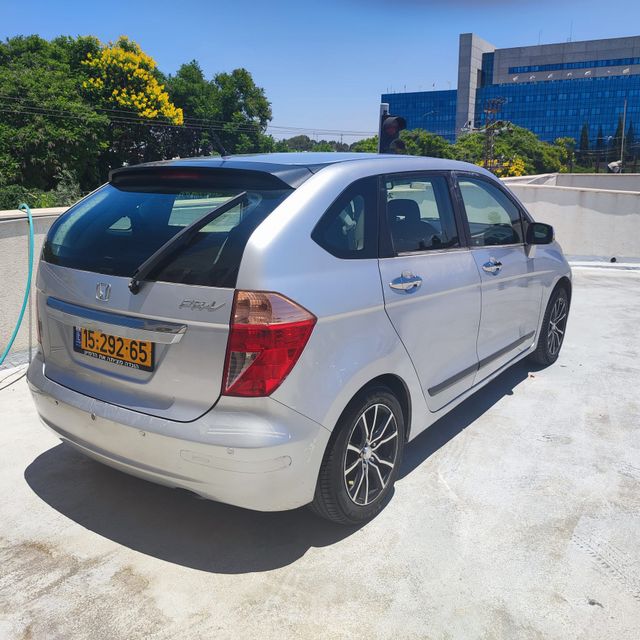 הונדה FR-V
