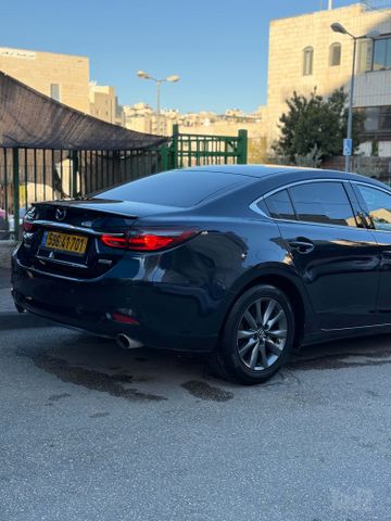 מודעת רכב מאזדה 6