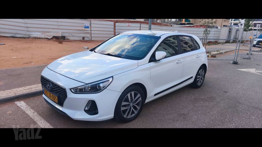 יונדאי i30