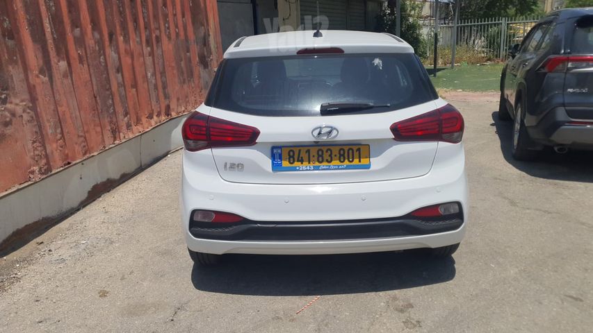 יונדאי i20