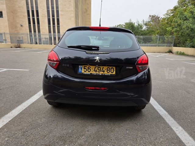 מודעת רכב פיג'ו 208