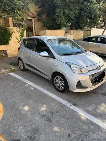 יונדאי i10