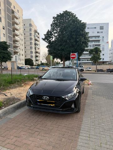 יונדאי i20