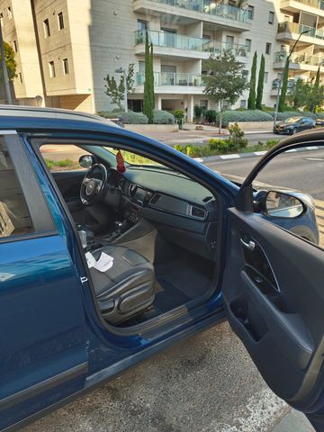 קיה נירו