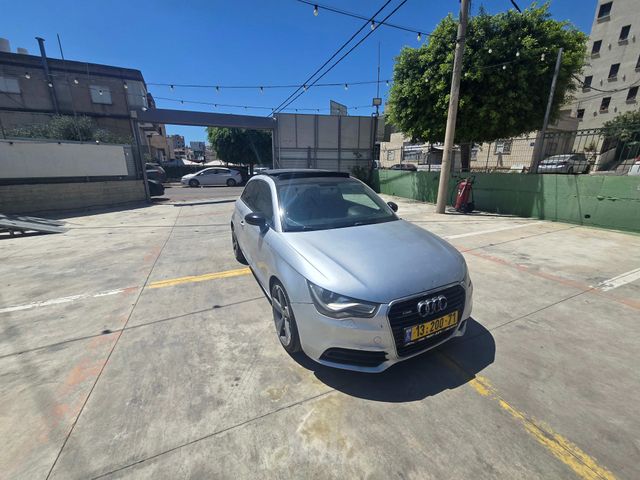 אאודי A1