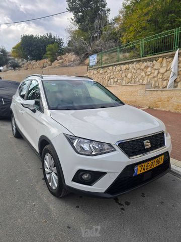 מודעת רכב סיאט ארונה