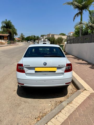 סקודה אוקטביה